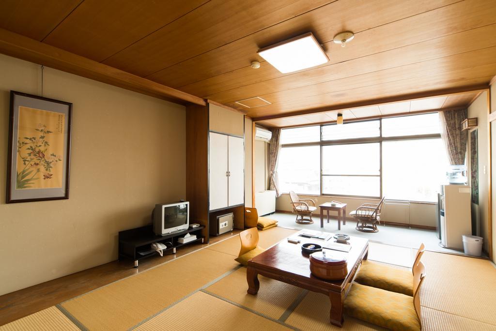 Shotoen Hotel Йонаго Екстериор снимка